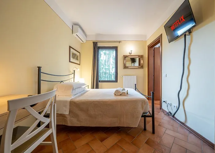 Affittacamere Casello A1, Sud - Aurora Charming 3*